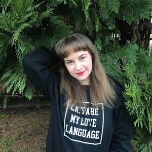 Meet your Posher, Sarah jane